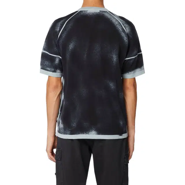 STONE ISLAND STONE ISLAND Hand Sprayed T