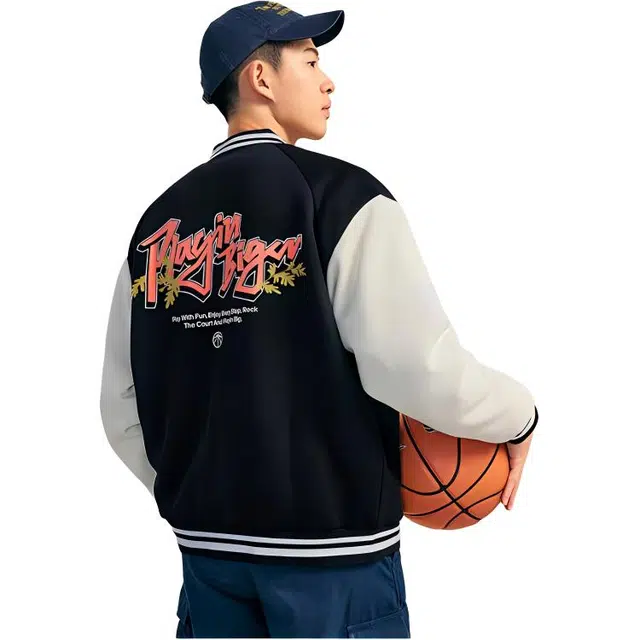 特步 单排扣新款复古篮球运动棒球服 男女同款