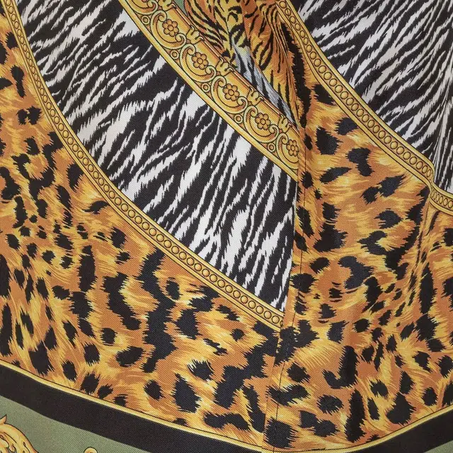 VERSACE