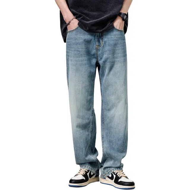 Lee Cooper