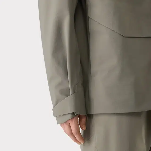 Arcteryx Veilance Veilance Field Jacket