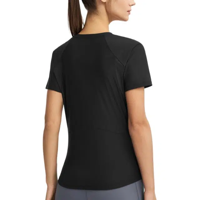 DESCENTE WOMENS TRAINING logo T