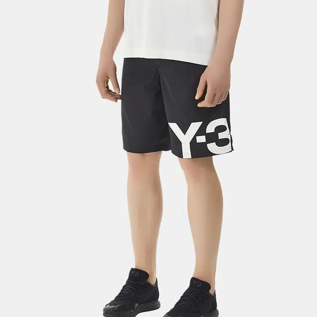 Y-3 SS21 Logo