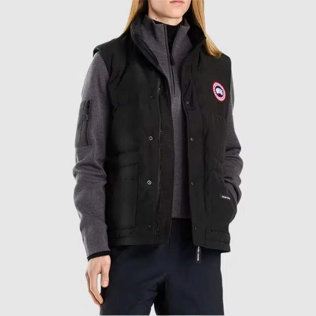 Canada Goose FW23 Freestyle Crew