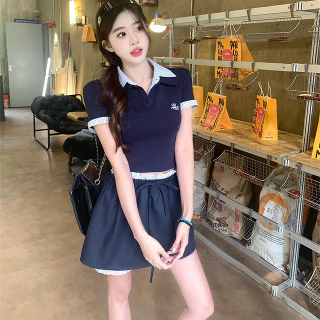 Kiki Clothing Boutique polo