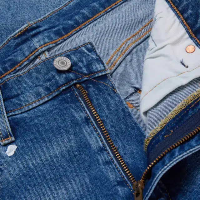 Levis