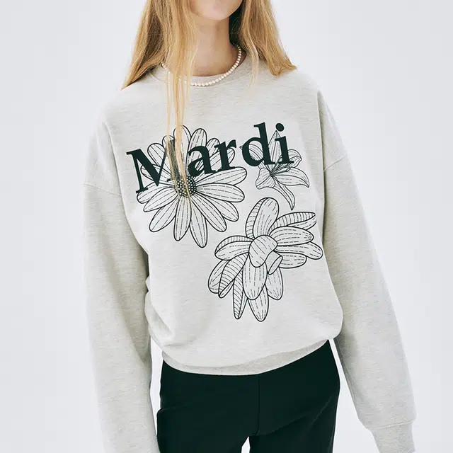 MARDI MERCREDI SS25 SWEATSHIRT TRIPLE FLOWER_OATMEAL BLACK