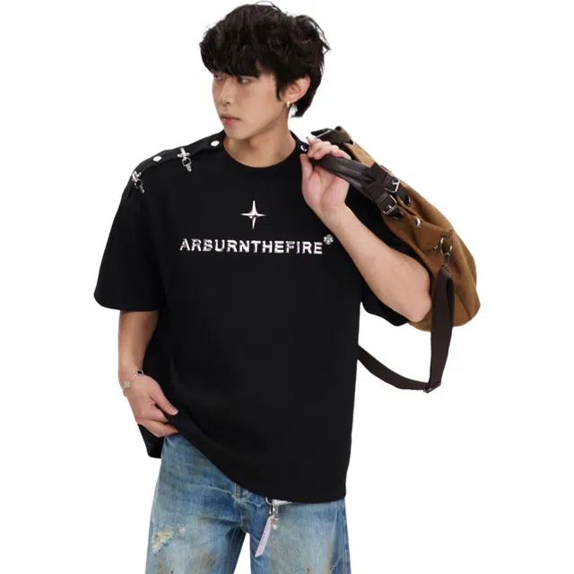 AWAO T