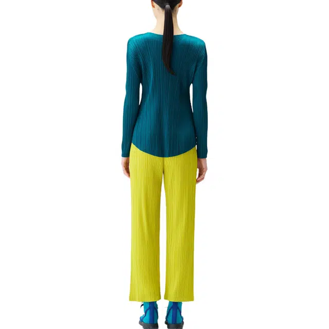 PLEATS PLEASE ISSEY MIYAKE T