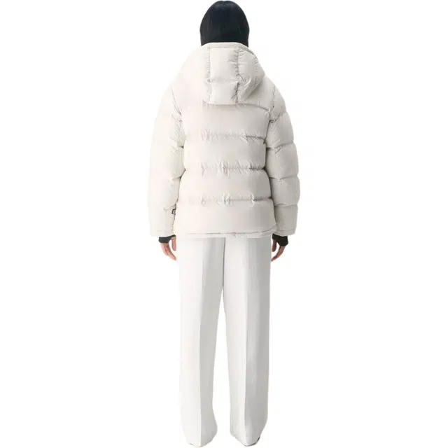 ARITZIA The Super Puff - cliMATTE
