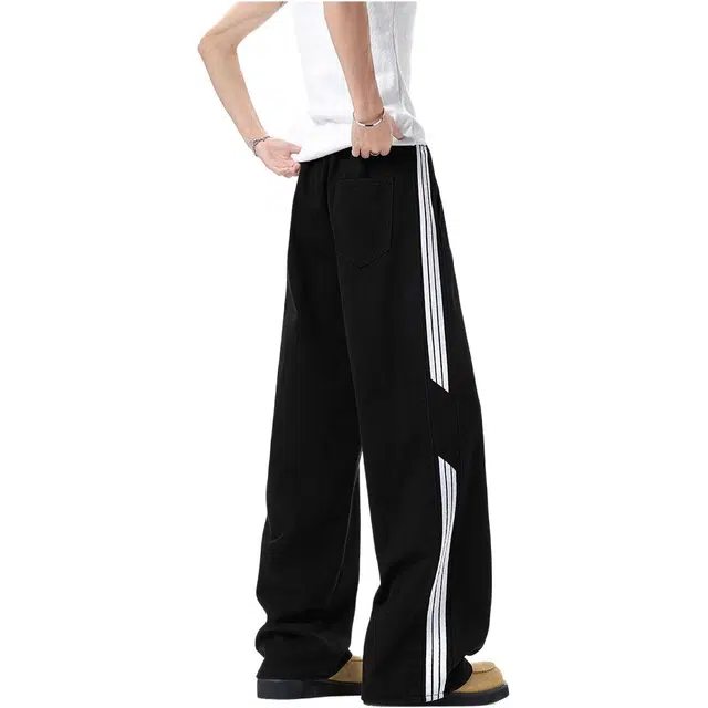M JEANS STUDIOS 7 cleanfit