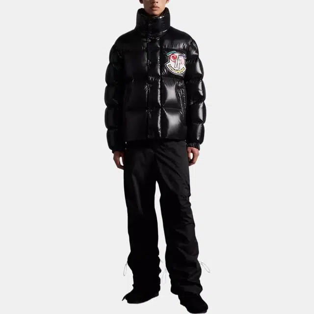 Moncler Bytham Logo