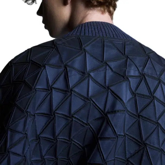 ISSEY MIYAKE