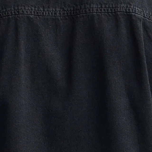 EMPORIO ARMANI SS25