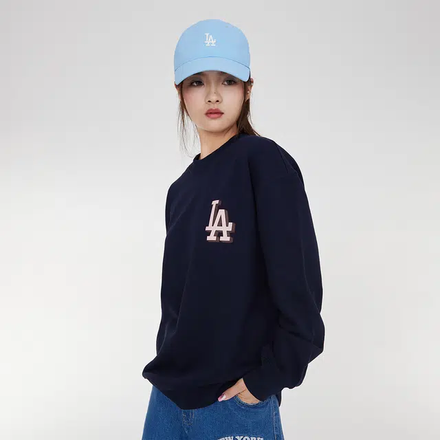 MLB