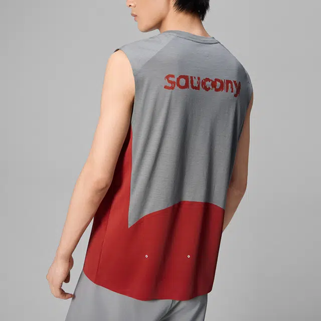Saucony