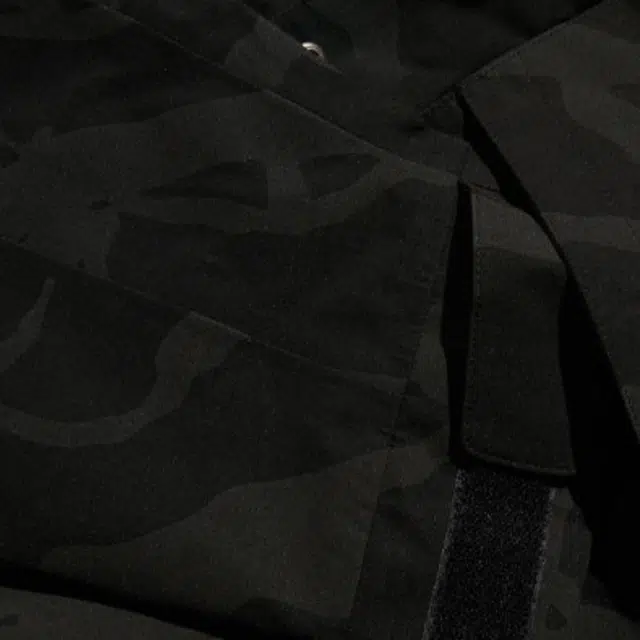 THE NORTH FACE x KAWS 1986 Moutain Jacket