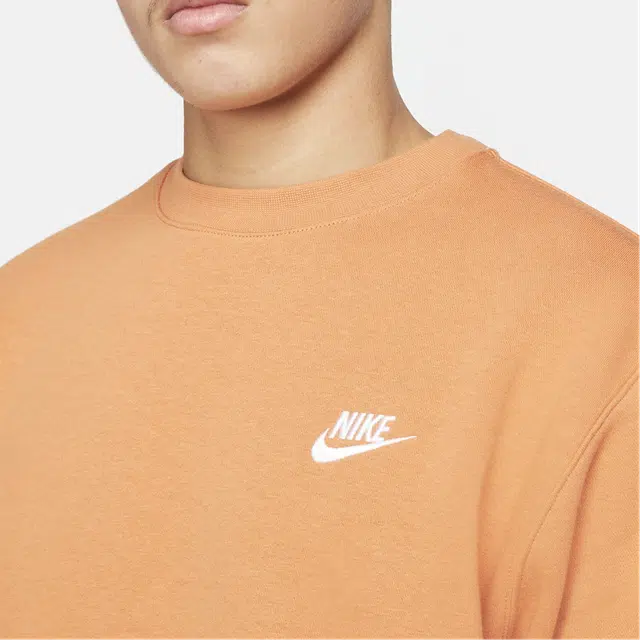 Nike Sportswear Club Fleece Logo