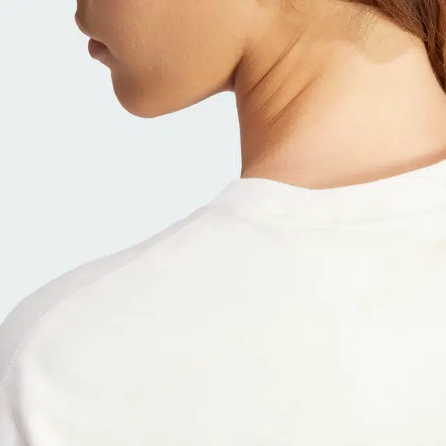 adidas originals Essential Logo T
