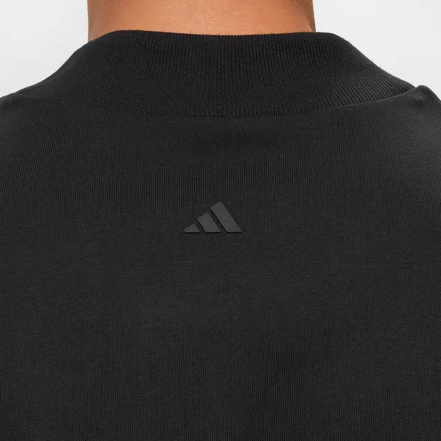 adidas SS23 Chapter 03 LogoT