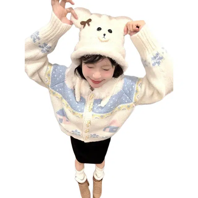 费尔岛上的猫 慵懒风费尔岛牛角扣连帽宽松针织衫 女款