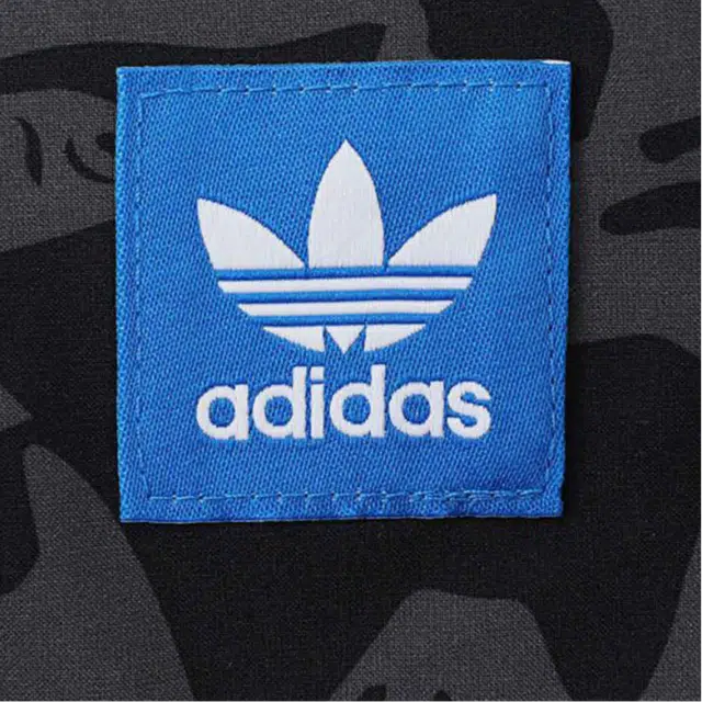 adidas originals Logo