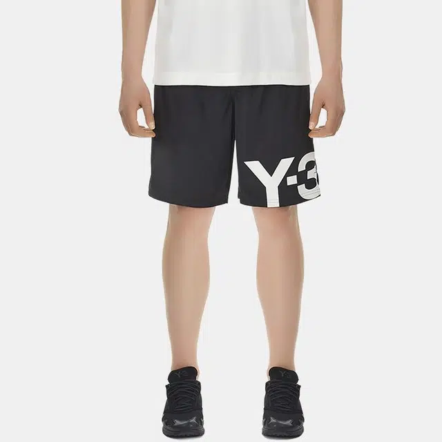 Y-3 SS21 Logo