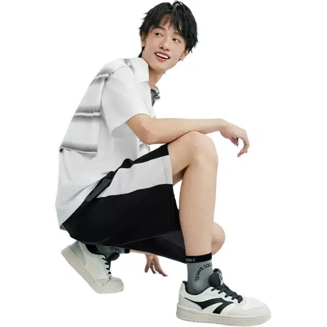 乔丹 质燥 透气舒适休闲简约拼色运动短裤 男款 黑色/电掣灰