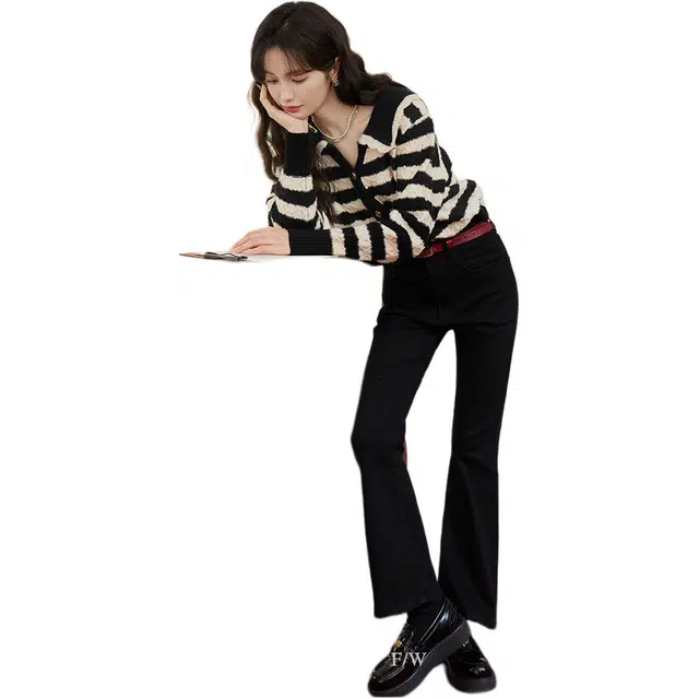 鹿向南 乌梅子酥系列 复古条纹休闲针织衫 女款 黑杏色