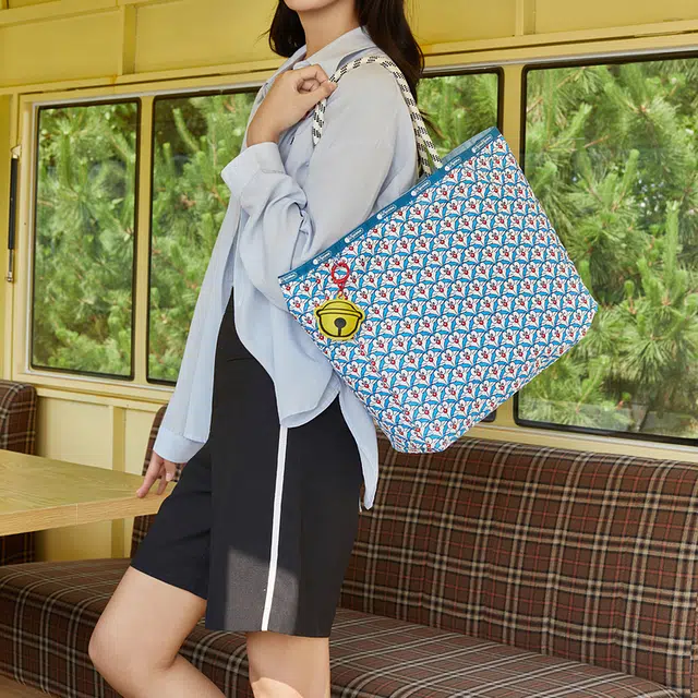 LeSportsac A Tote