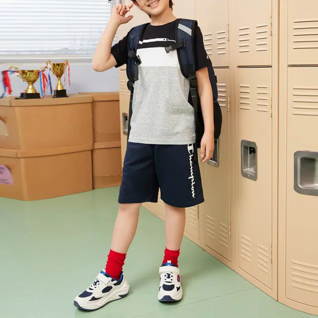 Champion T
