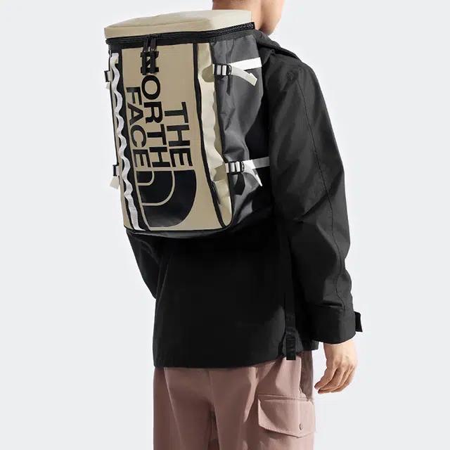 THE NORTH FACE Base Camp 30L