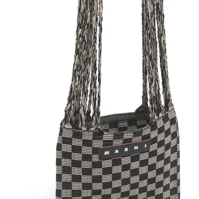 MARNI
