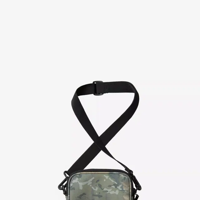 Carhartt WIP Essentials 1.7L