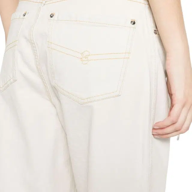 Blumarine
