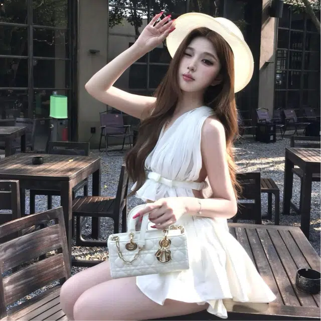Kiki Clothing Boutique