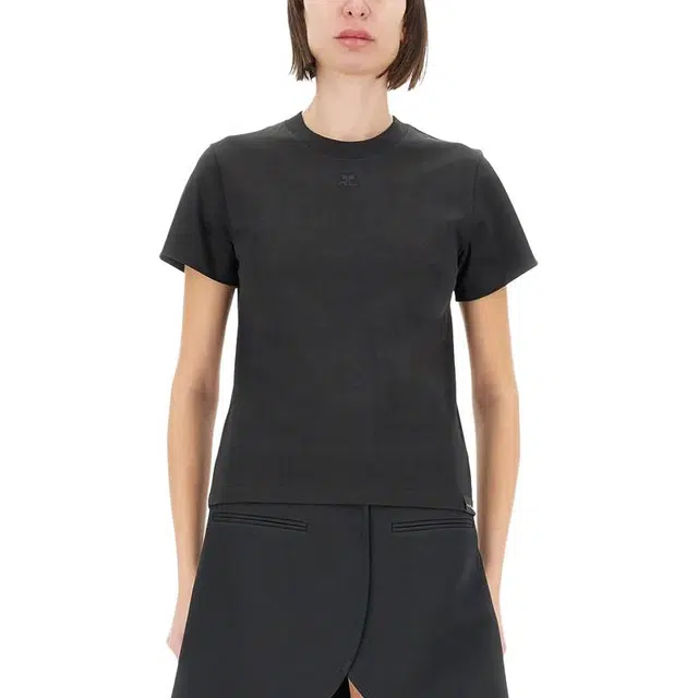 COURREGES T