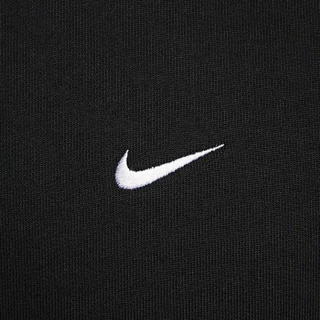 Nike Logo T