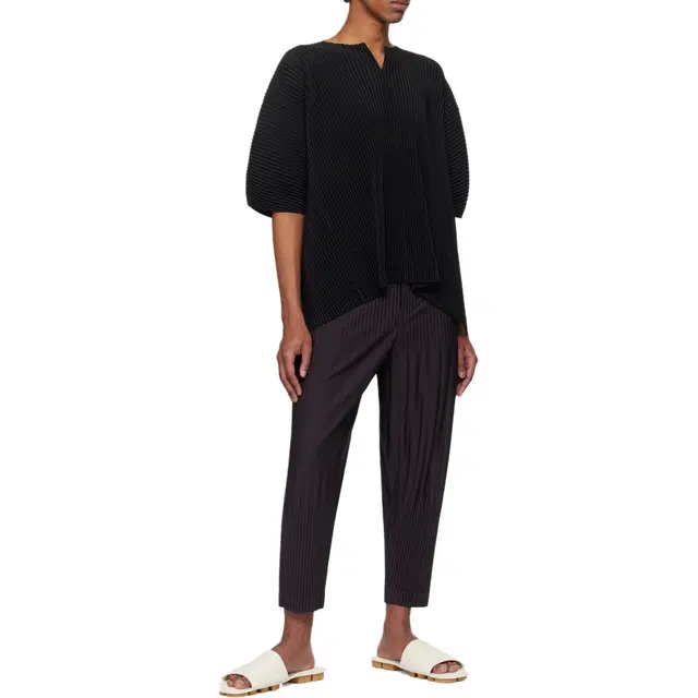 ISSEY MIYAKE T