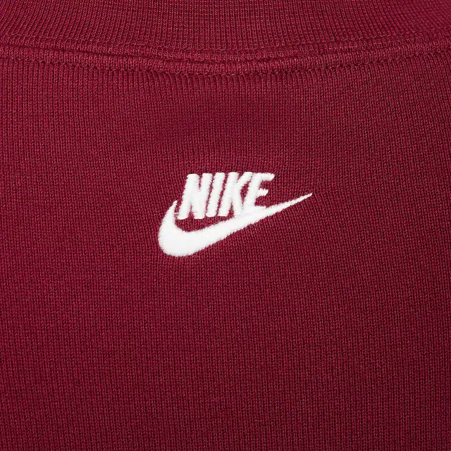 Nike Sportswear