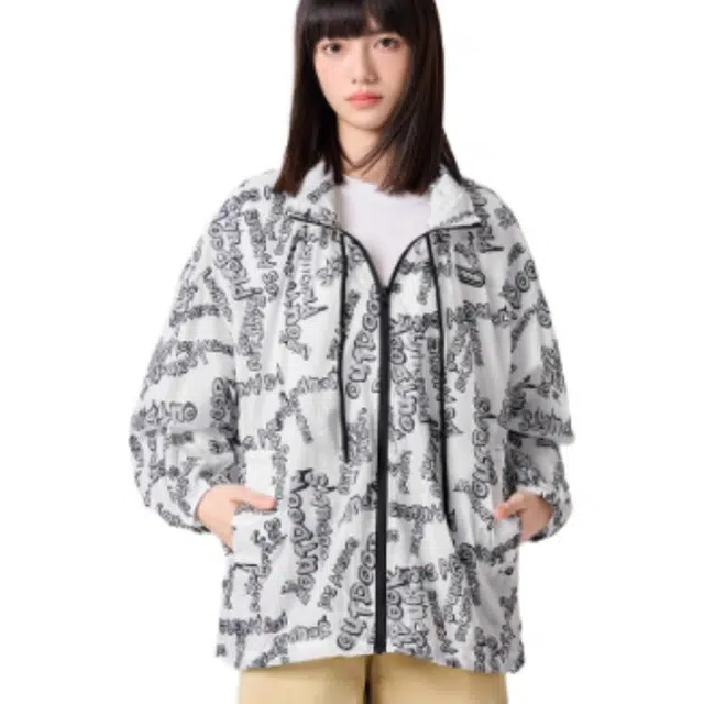 OUTDOOR PRODUCTS Logo