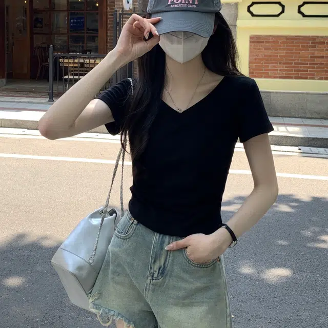 Kiki Clothing Boutique V T