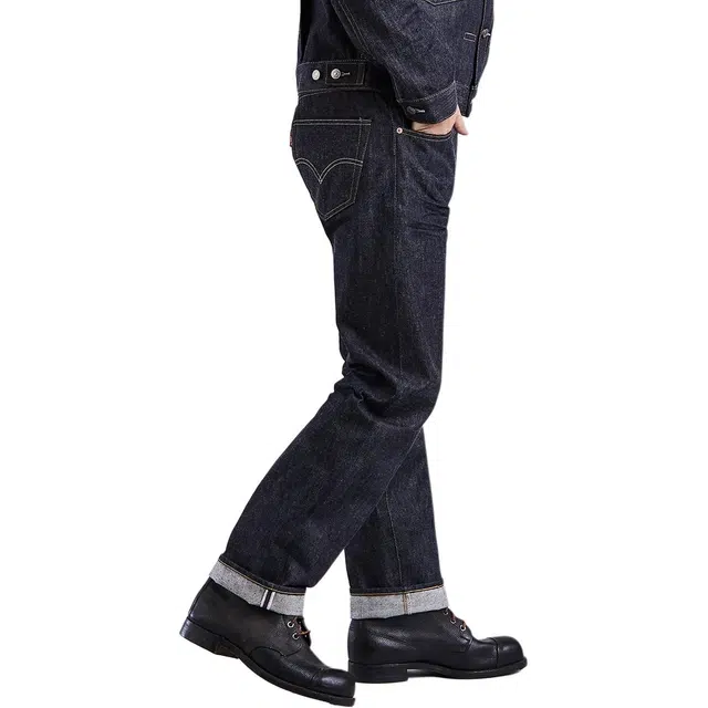 Levis