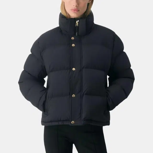 ARITZIA The Super Puff Shorty - cliMATTE