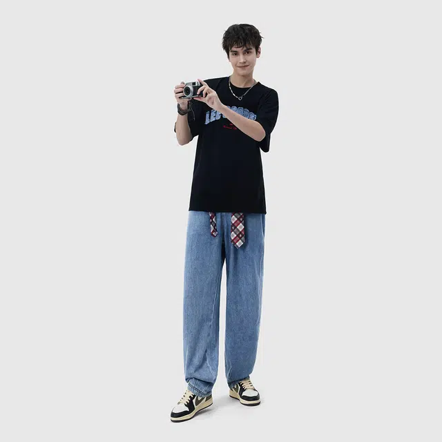 Lee Cooper