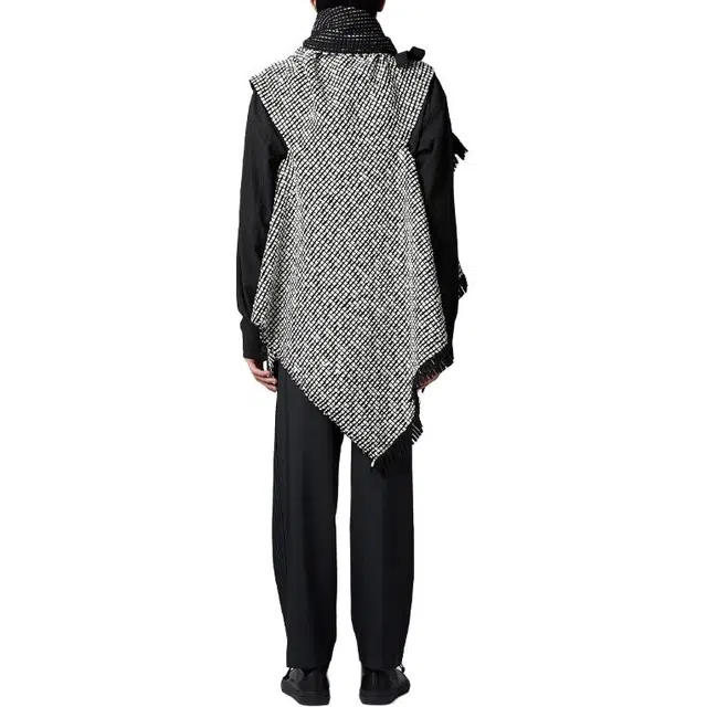 ISSEY MIYAKE FW25 FLAT