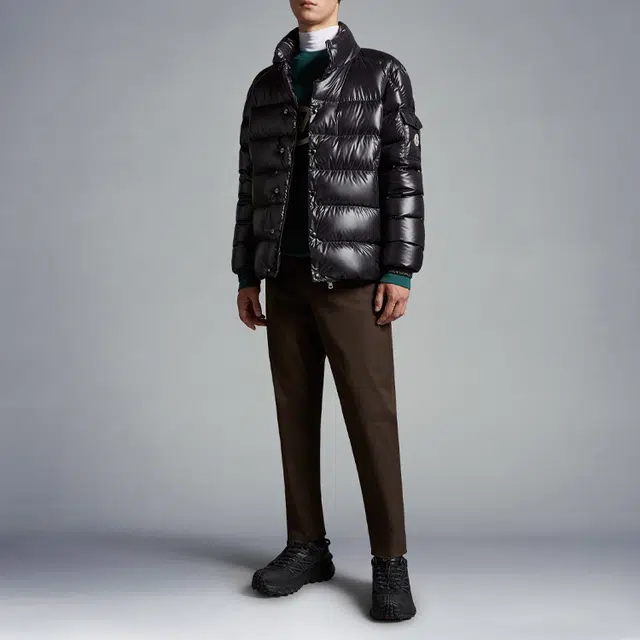 Moncler Lule Logo