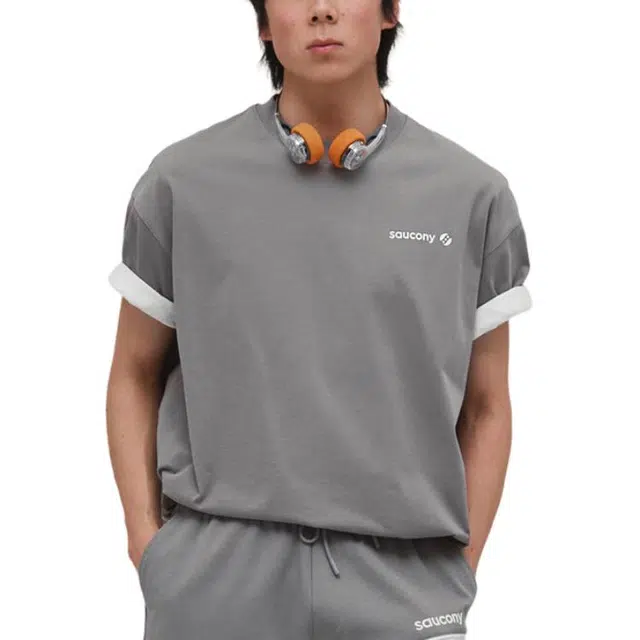Saucony T