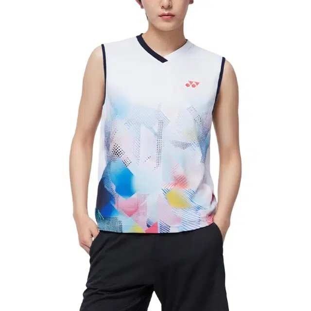 YONEX