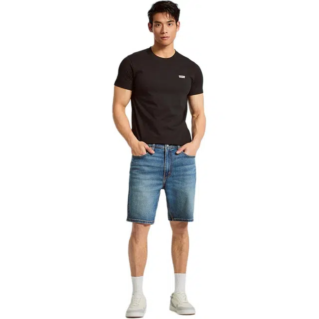 levis SS25 logoT